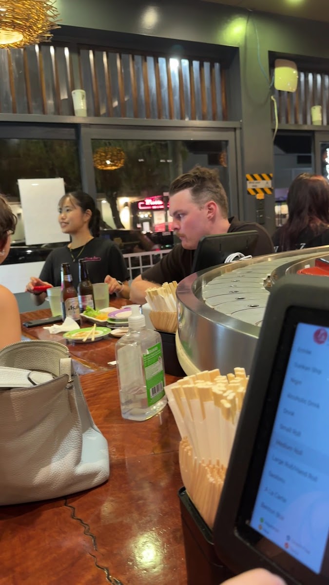 Sushi Station By Mistaboo - Bulimba Photo 2